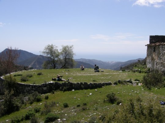 Hiking in the nature park next to Competa